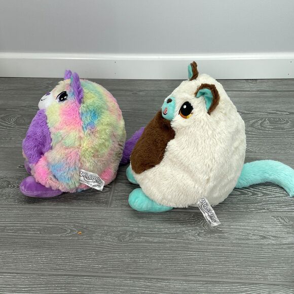 2022 Basic Fun TWO Misfittens Kitty Cats 10in Tie Dye Stuffed Plush Get Meowt - Picture 5 of 10